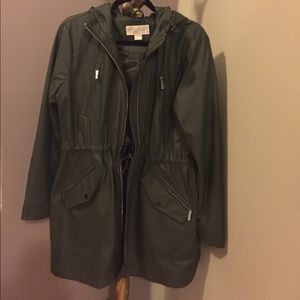 Michael kors rain jacket with hood